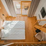 Trivrh Outdoor 3* Zirovnica