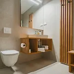 Trivrh Outdoor Hotel Zirovnica