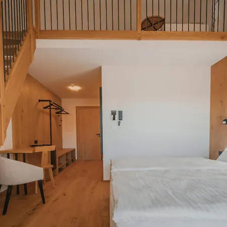 Hotel Trivrh Outdoor Hotel 3*