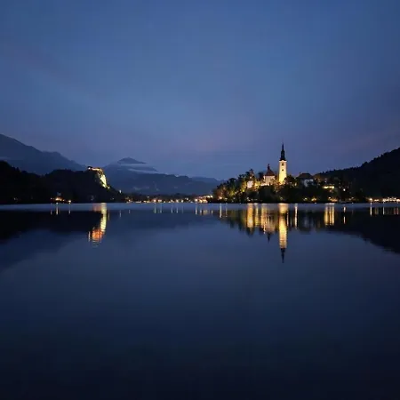 Trivrh Outdoor Hotel