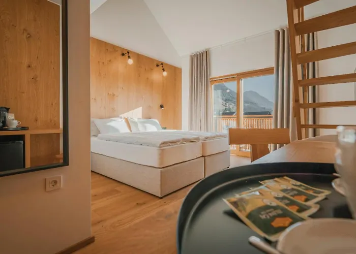 Trivrh Outdoor Hotel 3*