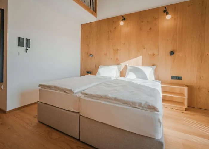 酒店 Trivrh Outdoor Hotel