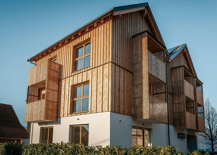 Trivrh Outdoor Hotel 3*