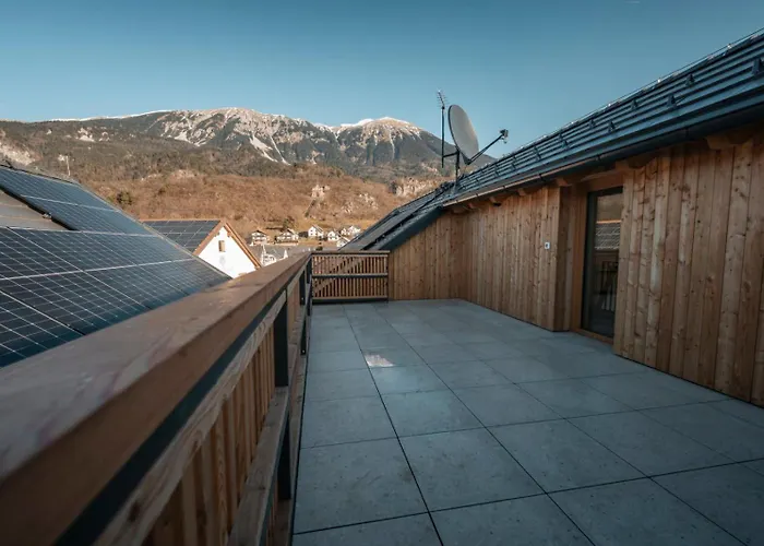 Trivrh Outdoor Hotel Hotel Zirovnica